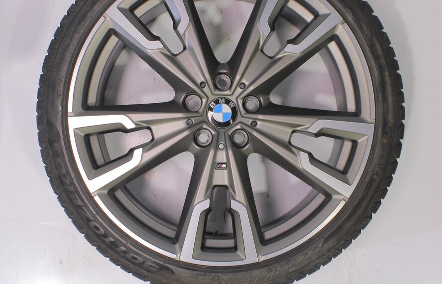 BMW BMW X1 F48 X2 F39 721M 20 inch velgen Pirelli Runflat Winterbanden Origineel