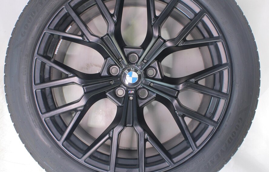 BMW BMW 7 serie G70 X3 G45 911M 20 inch velgen Goodyear Winterbanden Origineel