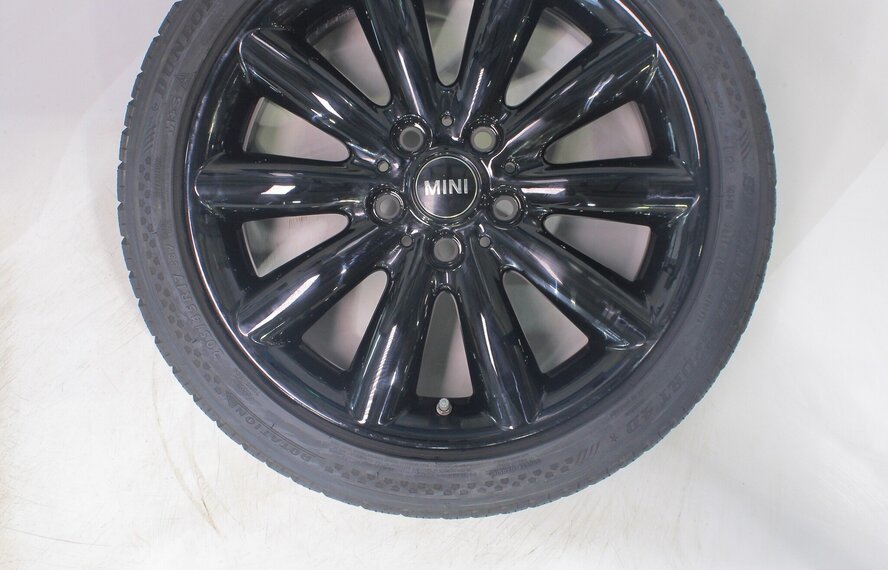 Mini Mini Cooper / S / One / Cabrio F55 F56 F57 499 17 inch velgen Dunlop Winterbanden Origineel