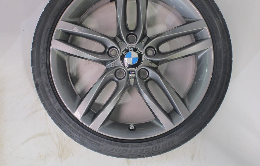 BMW BMW 1 2 serie F20 F21 F22 F23 461M 18 inch velgen Bridgestone Runflat Zomerbanden Nieuw Origineel
