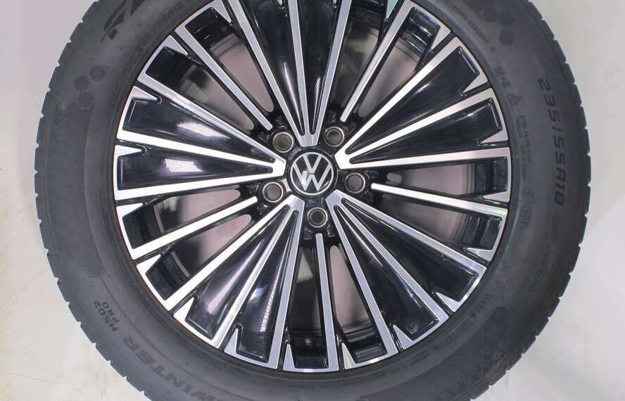Volkswagen Volkswagen Tiguan III 18 inch velgen Falken Winterbanden Origineel