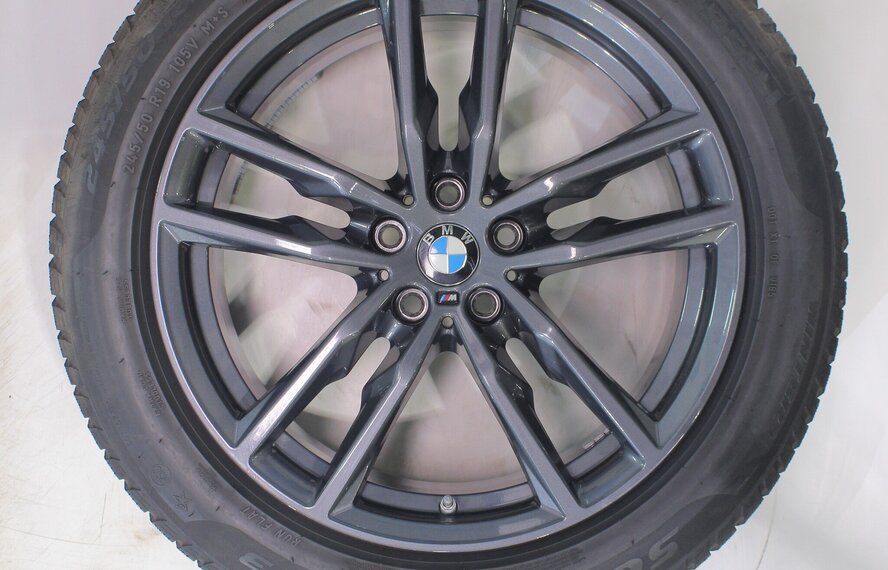BMW BMW X3 X4 G01 G02 698M 19 inch velgen Pirelli Runflat Winterbanden Origineel