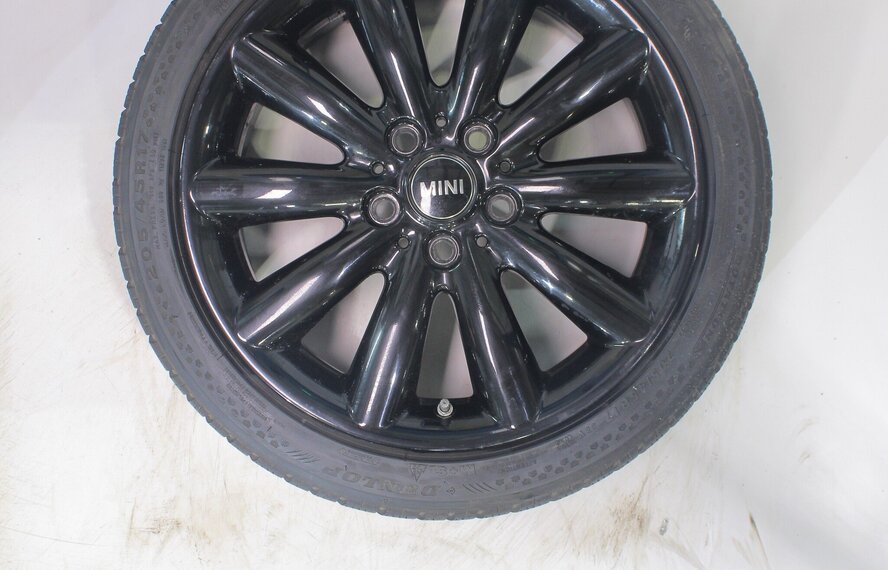 Mini Mini Cooper / S / One / Cabrio F55 F56 F57 499 17 inch velgen Dunlop Runflat Winterbanden Origineel
