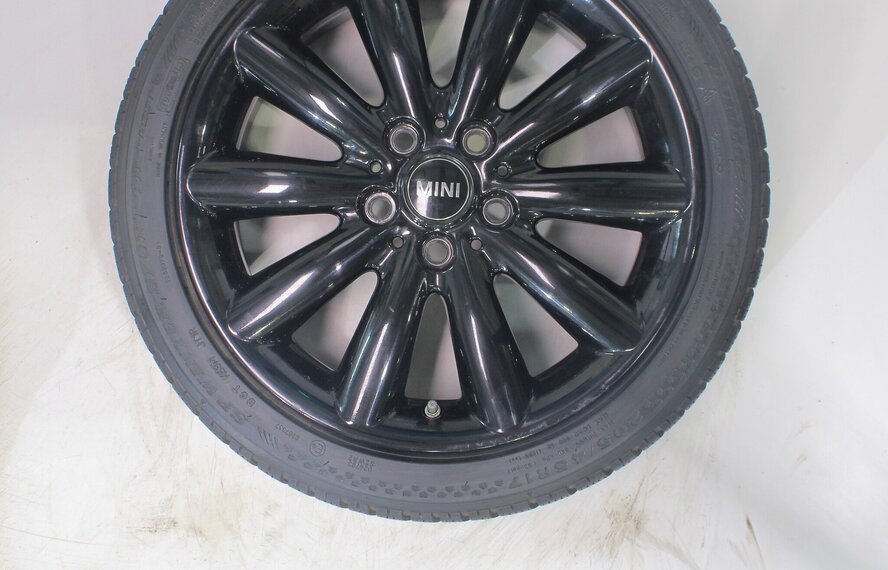 Mini Mini Cooper / S / One / Cabrio F55 F56 F57 499 17 inch velgen Dunlop Runflat Winterbanden Origineel