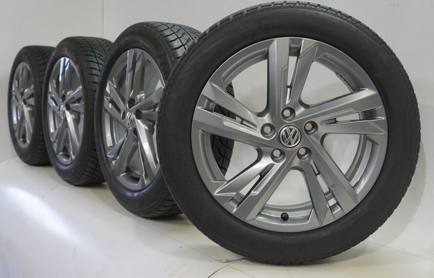 Volkswagen VW Polo 2G 16 inch velgen Goodyear Winterbanden Origineel