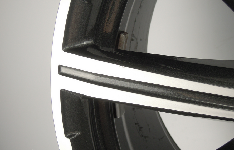 Audi Originele Audi Q7 4M0601025AD velg