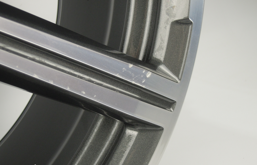 Audi Originele Audi Q7 4M0601025AD velg