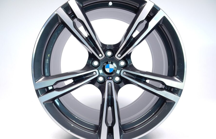 BMW Originele BMW M5 F90 7857076 705M velg