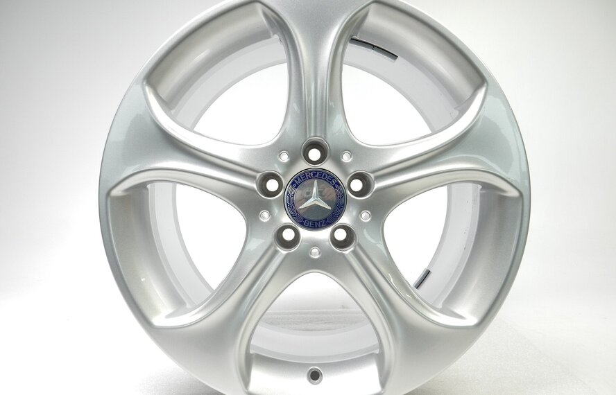 Mercedes Originele Mercedes C-klasse W205 A2054010700 velg