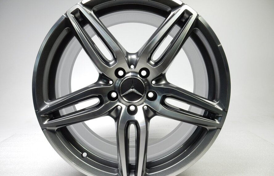 Mercedes Originele Mercedes E-Klasse W213 AMG A2134012100 velg