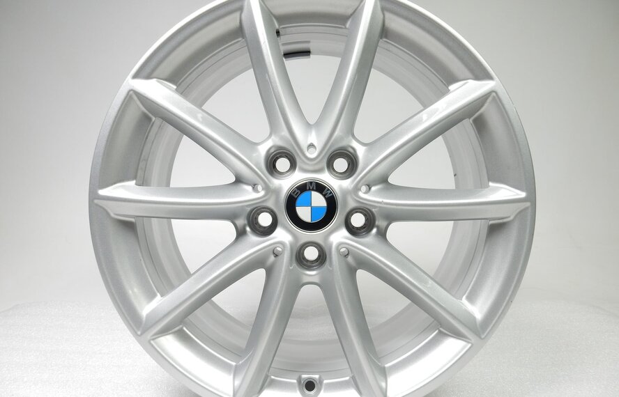 BMW Originele BMW X1 F48 / X2 F39 6856061 Styling 560 velg