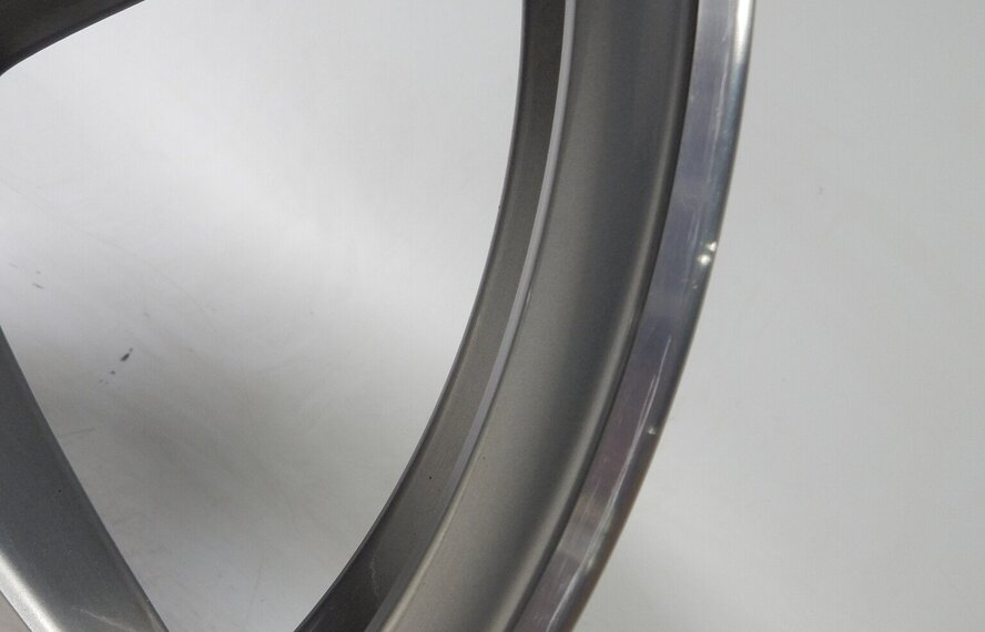 BMW Originele BMW 2-Serie F45 F46 7848602 486M velg