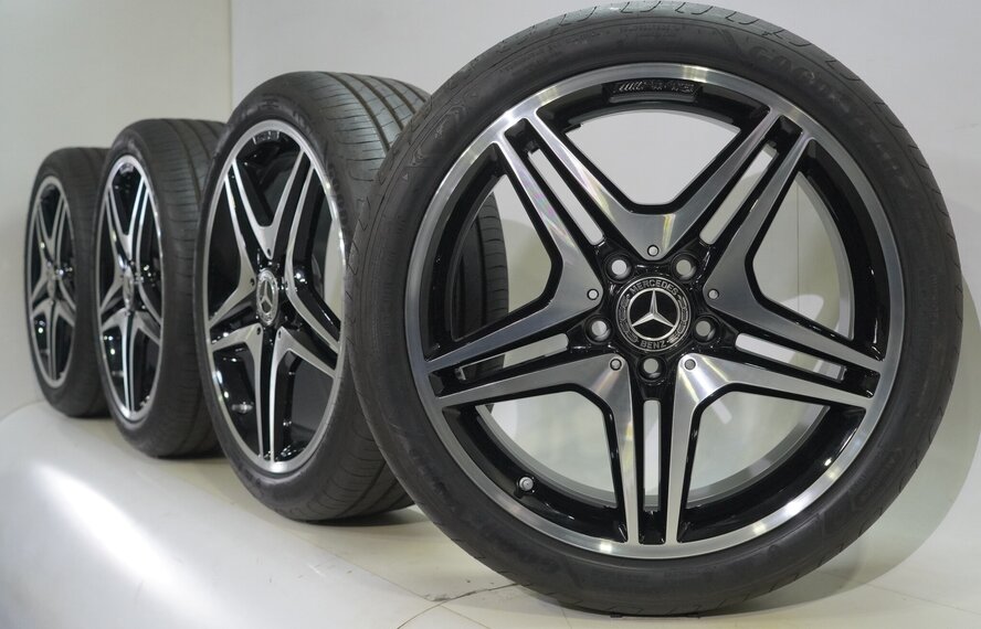 Mercedes Mercedes A B CLA Klasse W176 W117 W246 18 inch velgen Goodyear Zomerbanden Origineel