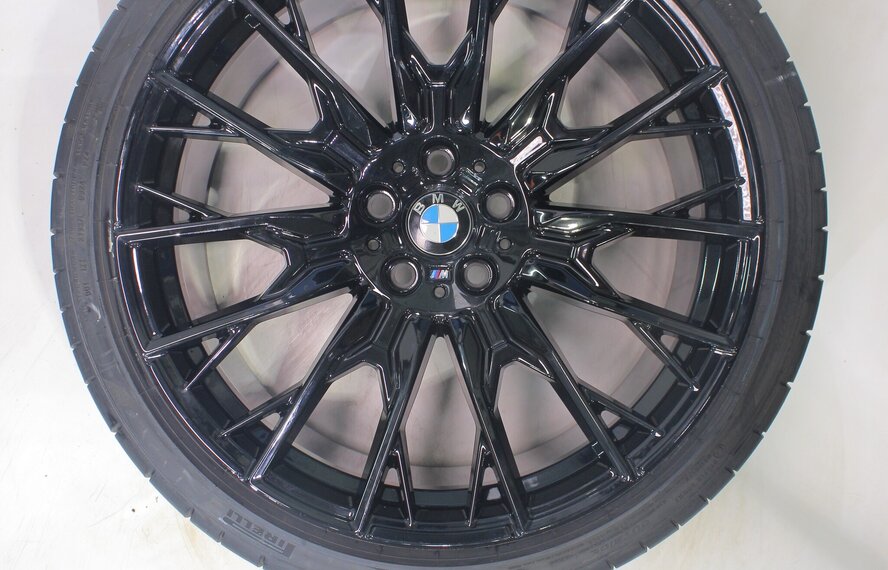 BMW BMW 4 serie i4 G26 868M 20 inch velgen Pirelli Zomerbanden Origineel