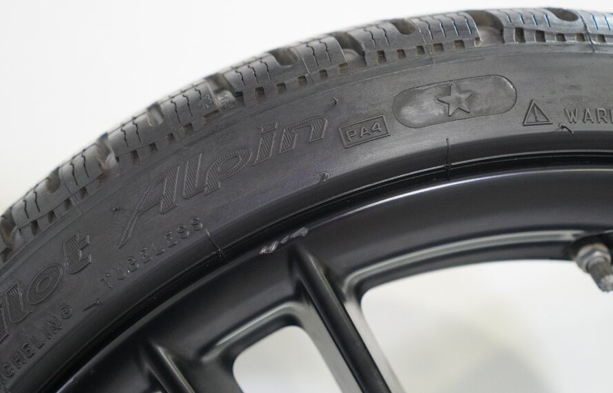 BMW BMW M2 F87 641M 19 inch velgen Michelin Winterbanden Nieuw Origineel