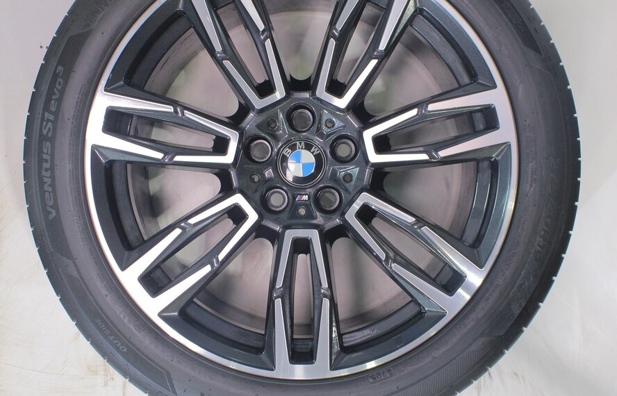 BMW BMW 5 serie i5 G60 G61 935M 19 inch velgen Hankook Zomerbanden Nieuw Origineel