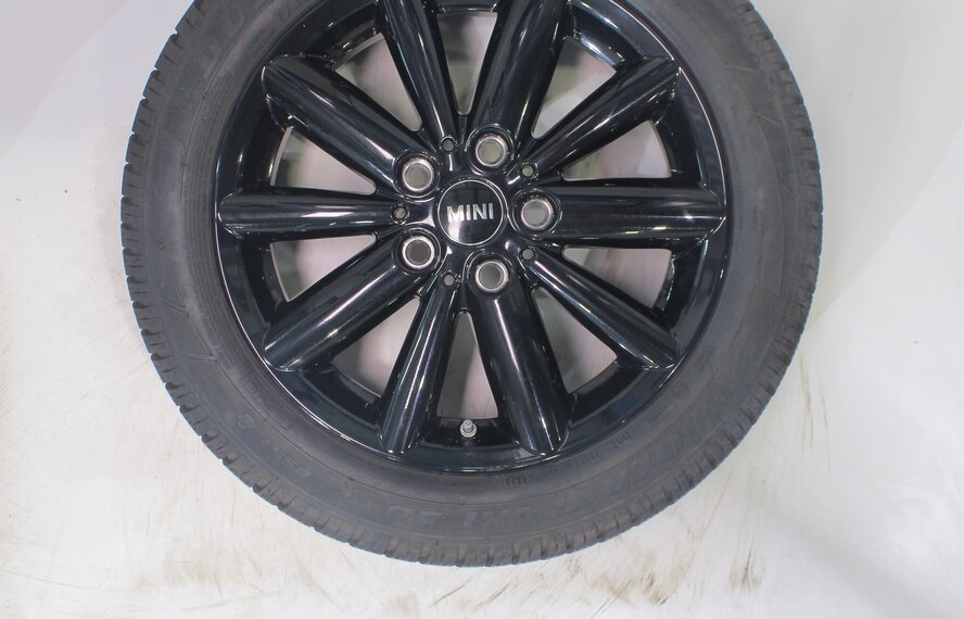 Mini Cooper / S / One / Cabrio F55 F56 F57 508 16 inch velgen Dunlop Runflat Winterbanden Origineel
