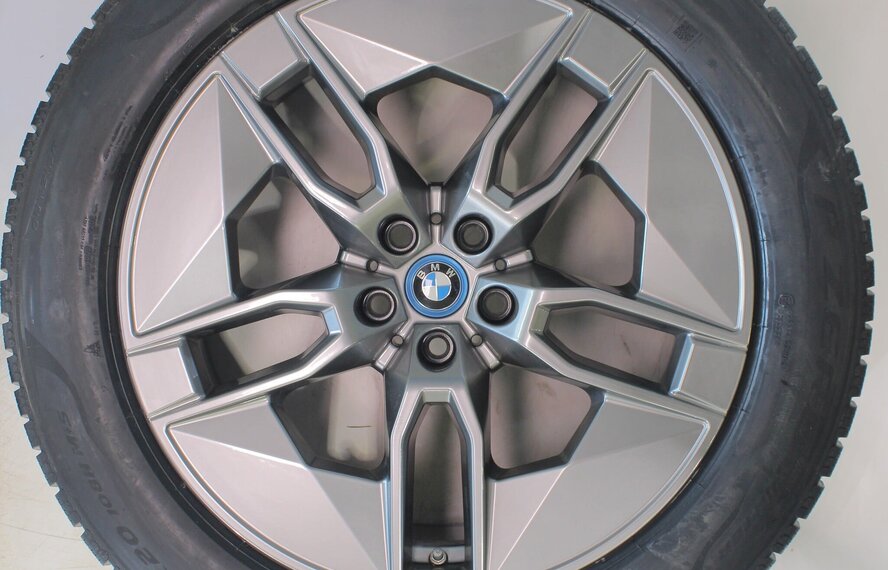 BMW BMW iX i20 1002 20 inch velgen Pirelli Winterbanden Nieuw Origineel