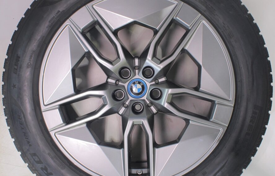 BMW BMW iX i20 1002 20 inch velgen Pirelli Winterbanden Nieuw Origineel