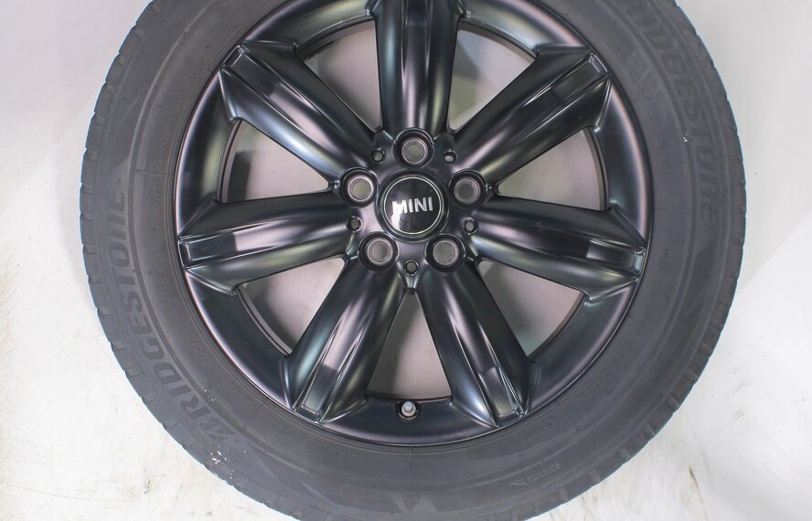 Mini Mini Countryman F60 539 17 inch velgen Bridgestone Winterbanden Origineel