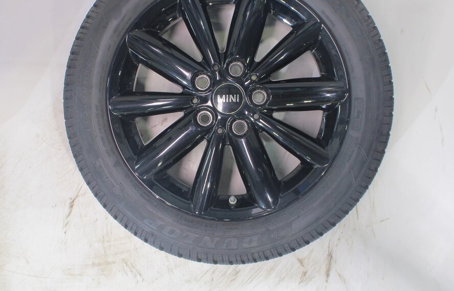 Mini Mini Cooper / S / One / Cabrio F55 F56 F57 508 16 inch velgen Dunlop Runflat Winterbanden Origineel