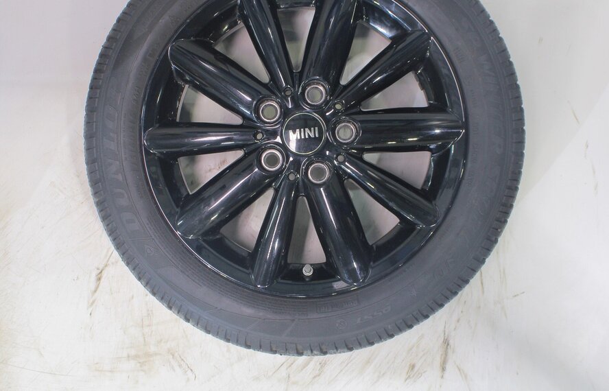 Mini Mini Cooper / S / One / Cabrio F55 F56 F57 508 16 inch velgen Dunlop Runflat Winterbanden Origineel