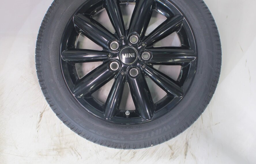 Mini Mini Cooper / S / One / Cabrio F55 F56 F57 508 16 inch velgen Dunlop Runflat Winterbanden Origineel