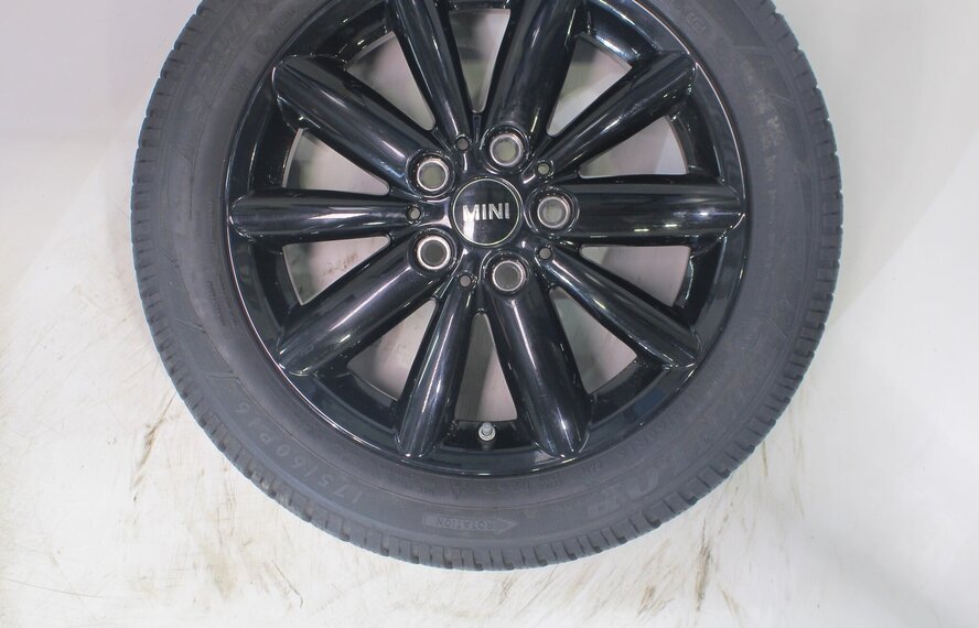 Mini Mini Cooper / S / One / Cabrio F55 F56 F57 508 16 inch velgen Dunlop Runflat Winterbanden Origineel