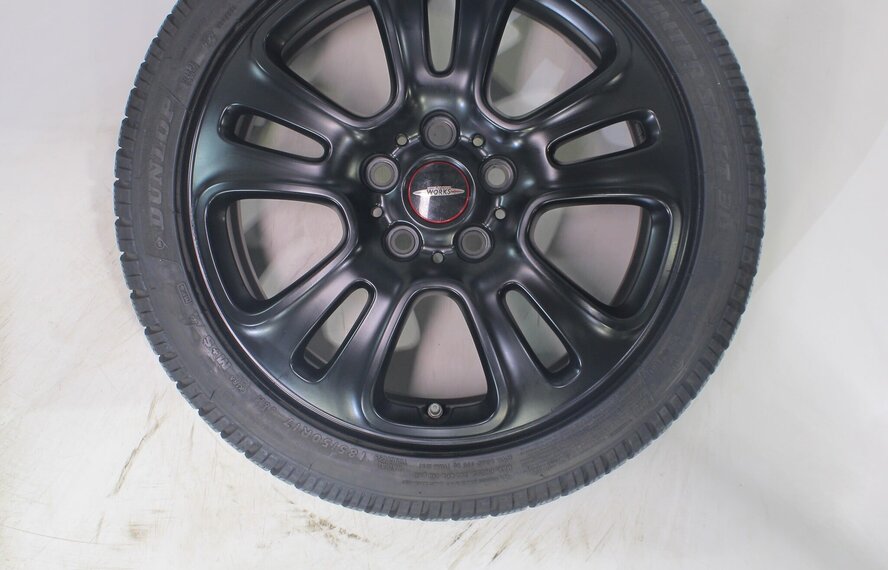 Mini Cooper / S / One / Cabrio F55 F56 F57 JCW510 17 inch velgen Dunlop Runflat Winterbanden Origineel