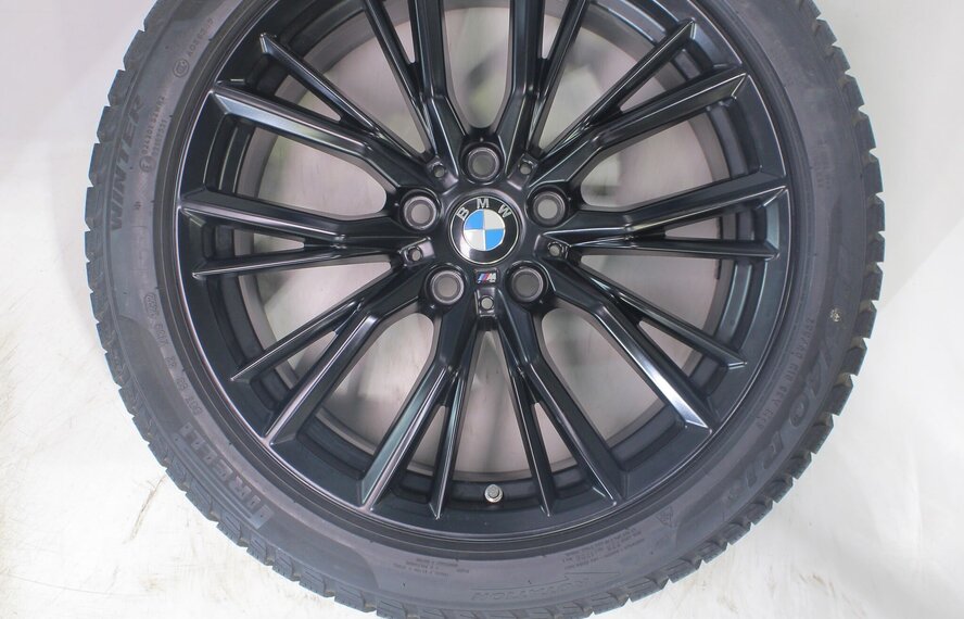 BMW BMW 2 serie 3 serie 4 serie G20 G21 G22 G42 796M 18 inch velgen Pirelli Runflat Winterbanden Origineel