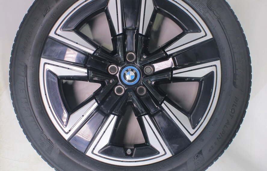 BMW BMW iX3 G08 842 19 inch velgen Michelin Runflat Winterbanden Nieuw Origineel