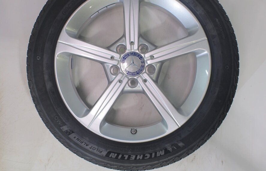 Mercedes Mercedes A B CLA Klasse W177 C118 W247 17 inch velgen Michelin Winterbanden Origineel
