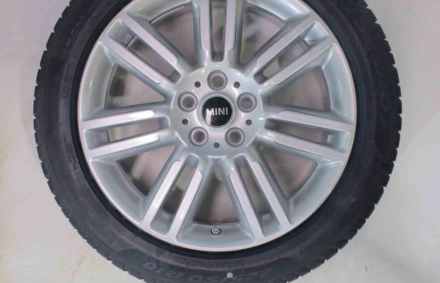 Mini Mini Countryman F60 532 18 inch velgen Pirelli Runflat Winterbanden Nieuw Origineel