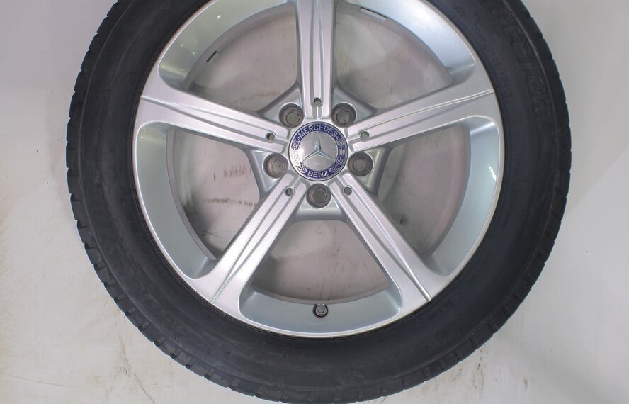 Mercedes Mercedes A B CLA Klasse W177 C118 W247 17 inch velgen Bridgestone Winterbanden Origineel
