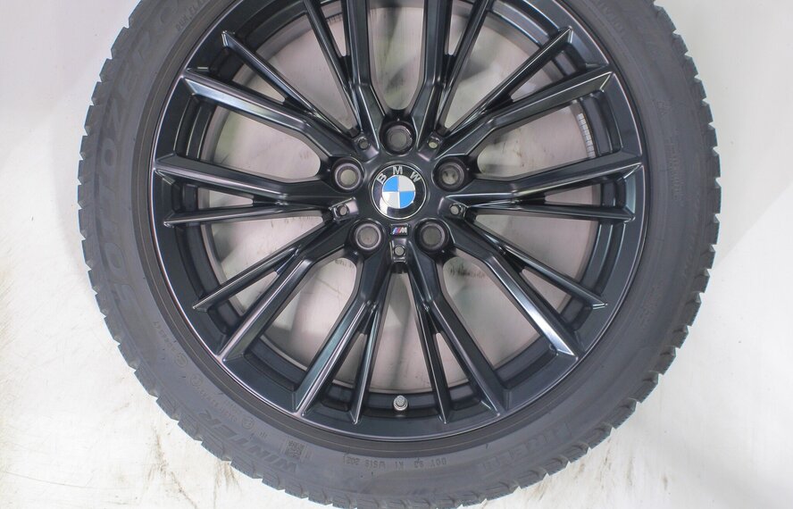 BMW BMW 2 serie 3 serie 4 serie G20 G21 G22 G42 796M 18 inch velgen Pirelli Runflat Winterbanden Origineel