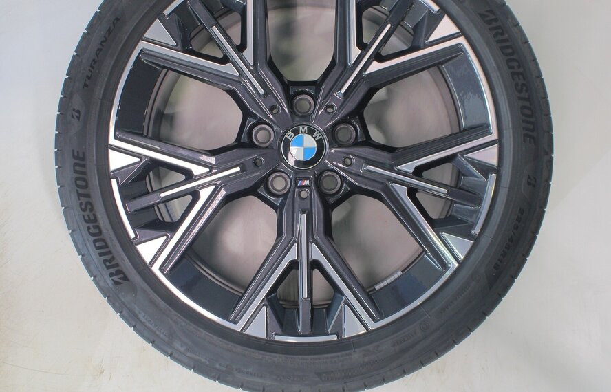 BMW BMW 1 serie 2 serie F70 F74 975M 18 inch velgen Bridgestone Zomerbanden Origineel