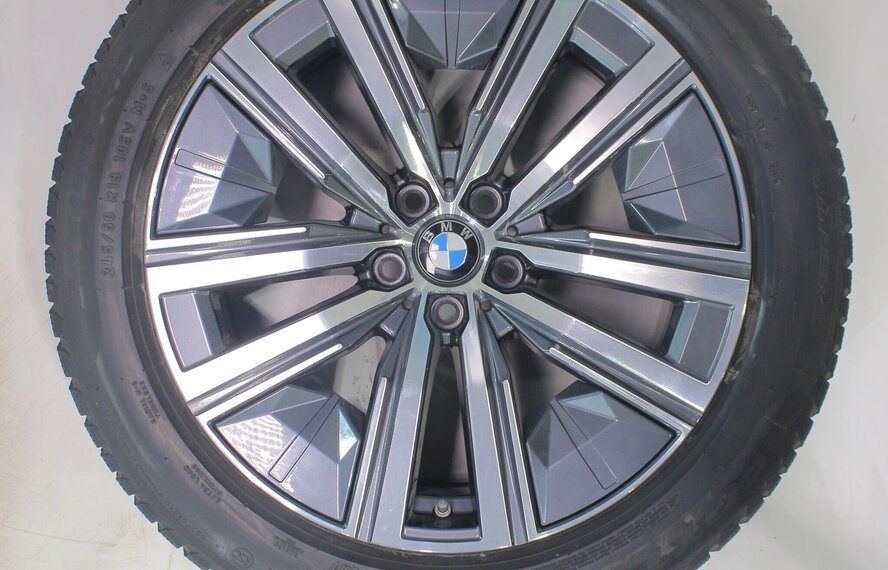 BMW BMW 7 serie G70 X3 G45 904 19 inch velgen Pirelli Runflat Winterbanden Origineel