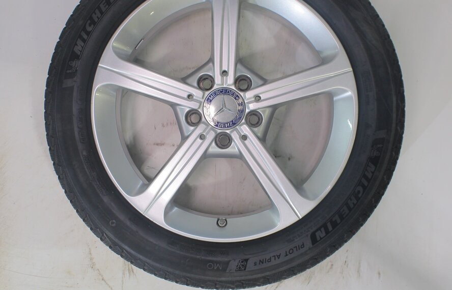 Mercedes Mercedes A B CLA Klasse W177 C118 W247 17 inch velgen Michelin Winterbanden Origineel