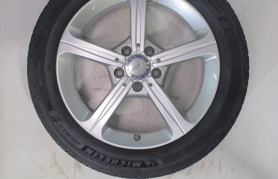 Mercedes Mercedes A B CLA Klasse W177 C118 W247 17 inch velgen Michelin Winterbanden Origineel