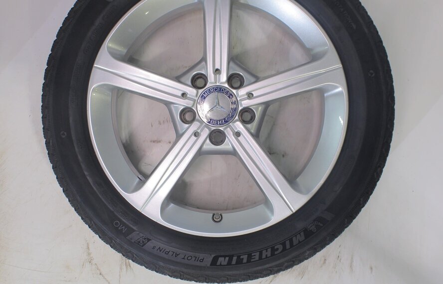 Mercedes Mercedes A B CLA Klasse W177 C118 W247 17 inch velgen Michelin Winterbanden Origineel