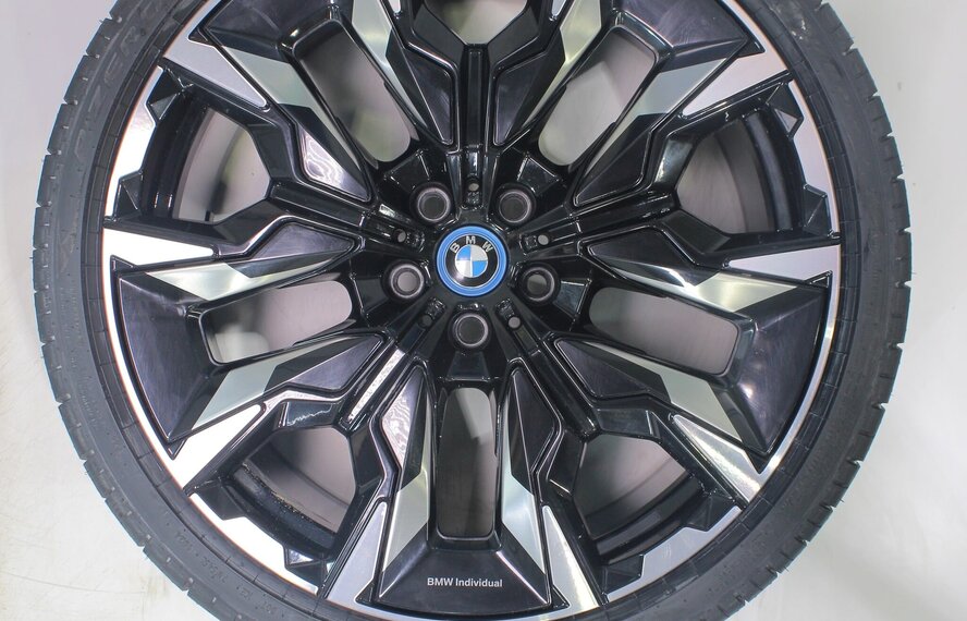 BMW BMW 5 serie i5 G60 G61 954I 21 inch velgen Pirelli Zomerbanden Nieuw Origineel