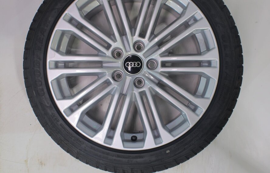 Audi Audi A5 S5 B9 18 inch velgen Goodyear Winterbanden Origineel