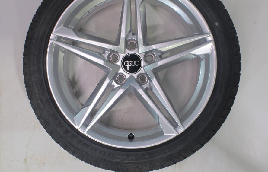Audi Audi A4 S4 B9 8W 18 inch velgen Goodyear Winterbanden Origineel