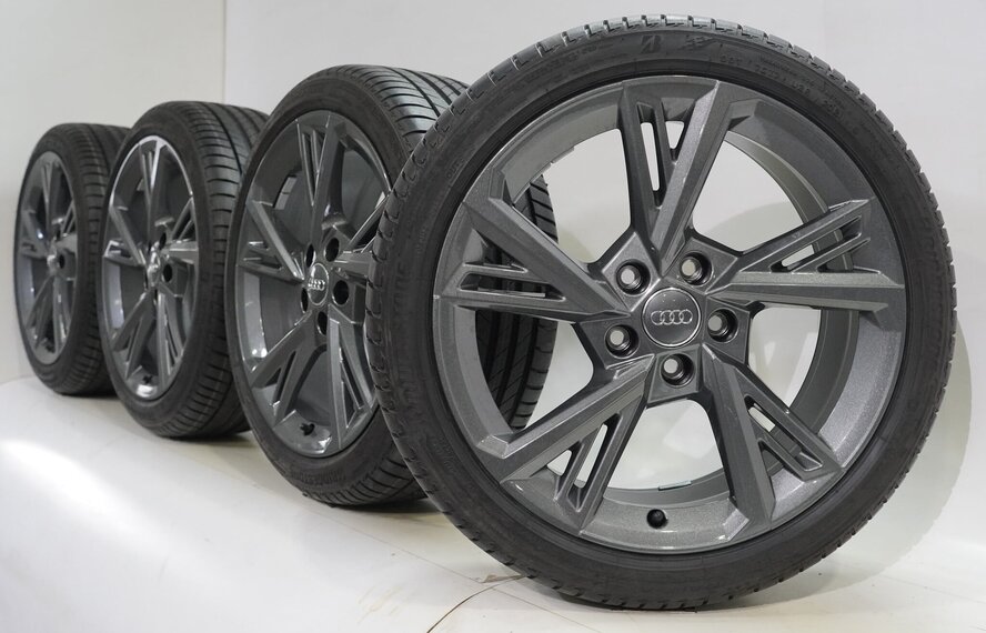 Audi Audi A3 S3 8Y 8V 18 inch velgen Bridgestone Zomerbanden Nieuw Origineel