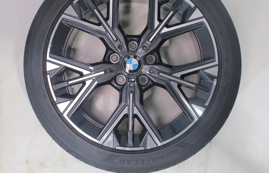 BMW BMW 1 serie 2 serie F70 F74 975M 18 inch velgen Goodyear Zomerbanden Nieuw Origineel