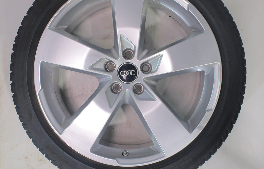 Audi Audi A6 A7 4K C8 20 inch velgen Pirelli Winterbanden Origineel