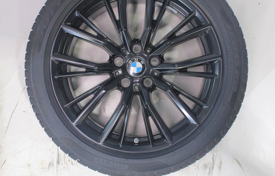 BMW BMW 2 serie 3 serie 4 serie G20 G21 G22 G42 796M 18 inch velgen Pirelli Runflat Winterbanden Nieuw Origineel