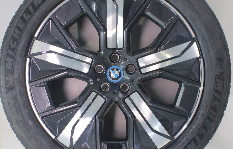 BMW BMW iX i20 1010 21 inch velgen Michelin Winterbanden Nieuw Origineel