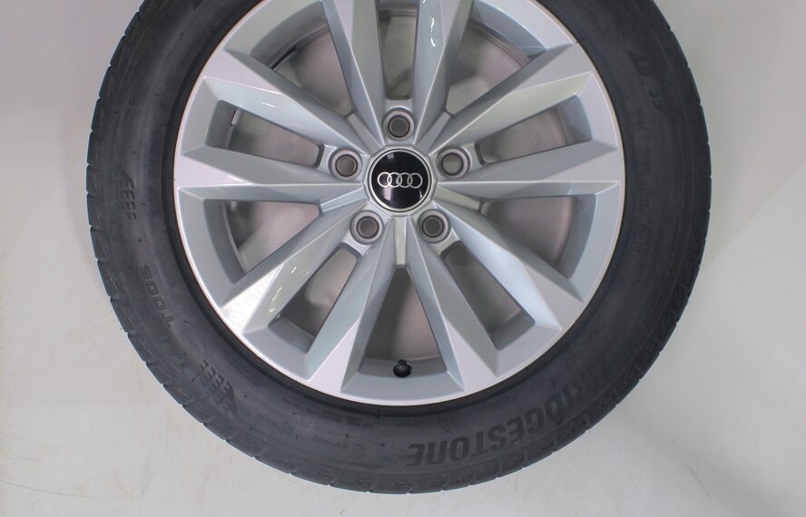 Audi Audi A3 S3 8Y 8V 16 inch velgen Bridgestone Zomerbanden Origineel