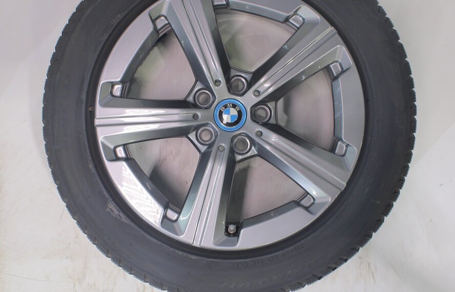 BMW BMW 2 serie U06 Active Tourer 875 17 inch velgen Pirelli Winterbanden Origineel